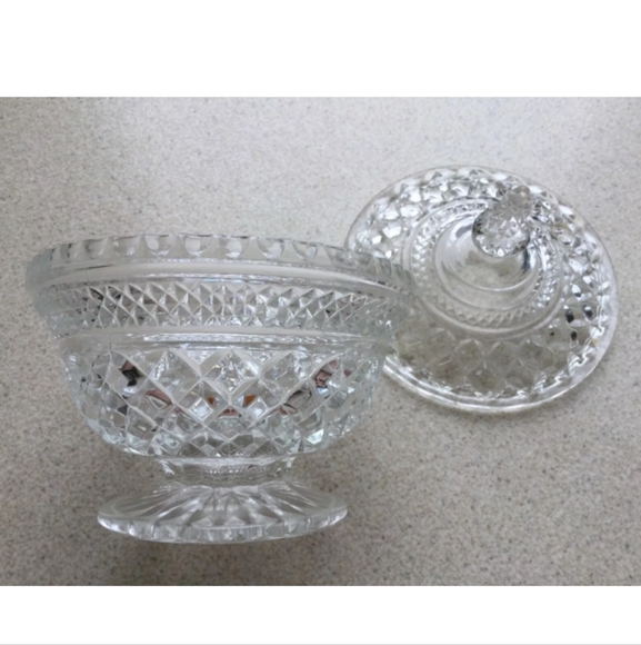 Vintage EUC Anchor Hocking Wexford diamond Pattern Glass Candy Dish - Picture 3 of 5